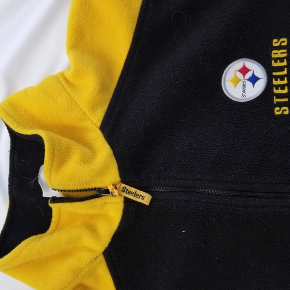 Pittsburgh Steelers Quarter Zip - Picture 3 of 3